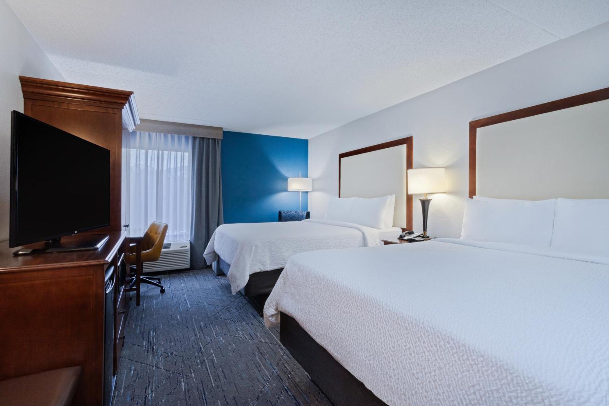 Holiday Inn Express & Suites Cincinnati Riverfront By Ihg Covington Exterior foto