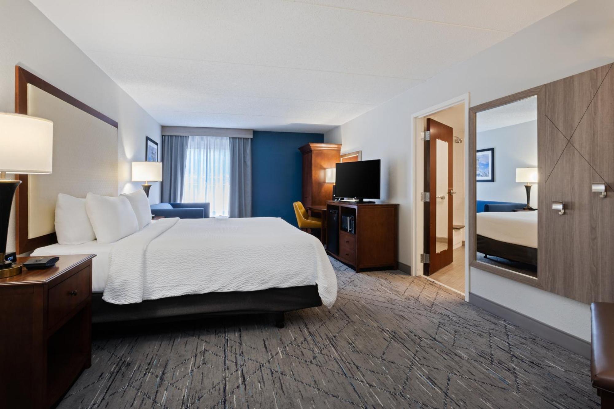 Holiday Inn Express & Suites Cincinnati Riverfront By Ihg Covington Exterior foto